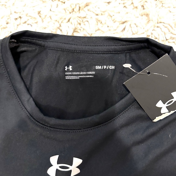 Men’s Under Armour T-Shirt - Picture 3 of 4